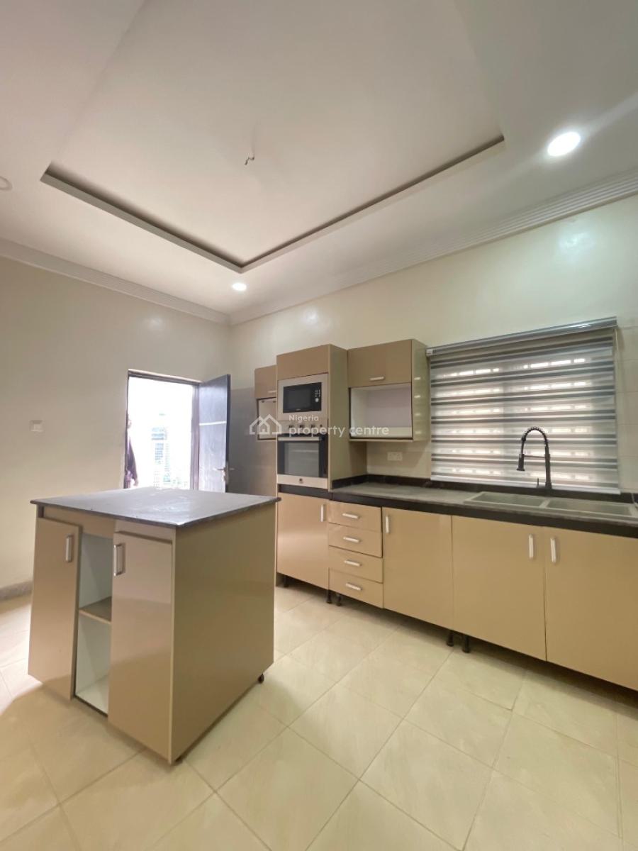 Spacious 4 Bedroom Semi Detached Duplex with Bq, Ologolo, Lekki, Lagos, Semi-detached Duplex for Sale