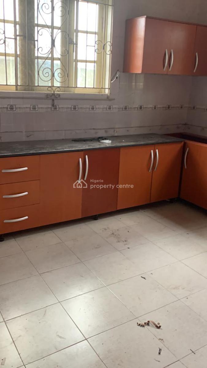 a Duplex and Block of 4 Flats, Agbeye Eyita, Ikorodu., Ikorodu, Lagos, Block of Flats for Sale