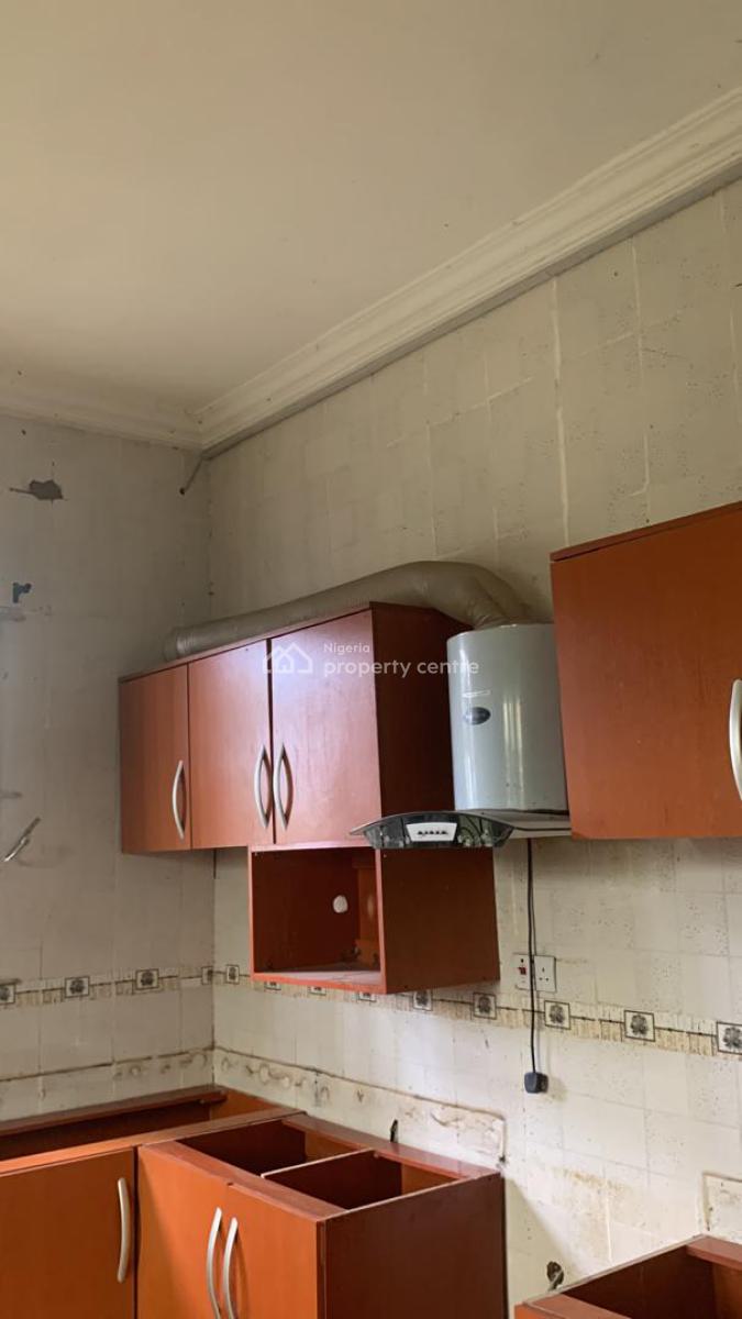 a Duplex and Block of 4 Flats, Agbeye Eyita, Ikorodu., Ikorodu, Lagos, Block of Flats for Sale