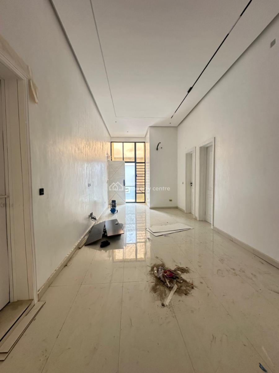 Uniquely-built Luxury 3 Bedroom Apartment with Bq, High Ceiling, Aesthetically Pleasing Investment Worthy Apartment with Swimming Pool, Lekki Phase 1, Lekki, Lagos, Block of Flats for Sale
