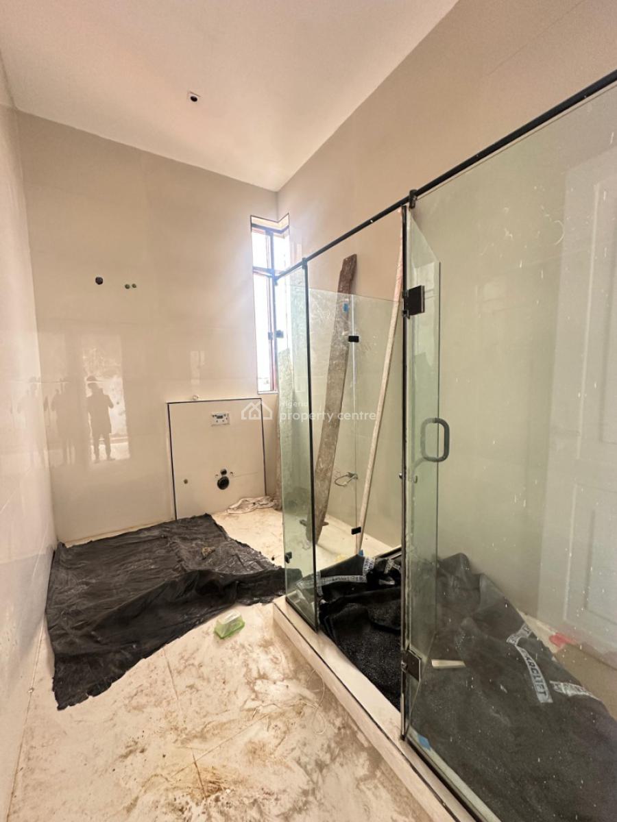 Uniquely-built Luxury 3 Bedroom Apartment with Bq, High Ceiling, Aesthetically Pleasing Investment Worthy Apartment with Swimming Pool, Lekki Phase 1, Lekki, Lagos, Block of Flats for Sale