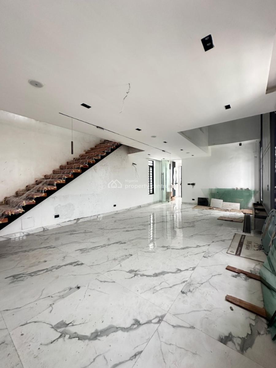 Contemporary Spacious 5 Bedroom Fully Detached Duplex with Bq, Rooftop, Comes with a Private Swimming Pool, Cinema, Lekki Phase 1, Lekki, Lagos, Detached Duplex for Sale