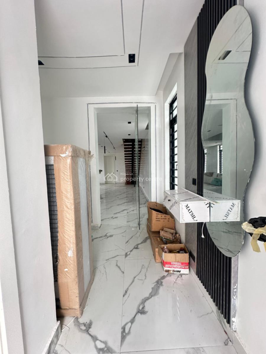 Contemporary Spacious 5 Bedroom Fully Detached Duplex with Bq, Rooftop, Comes with a Private Swimming Pool, Cinema, Lekki Phase 1, Lekki, Lagos, Detached Duplex for Sale