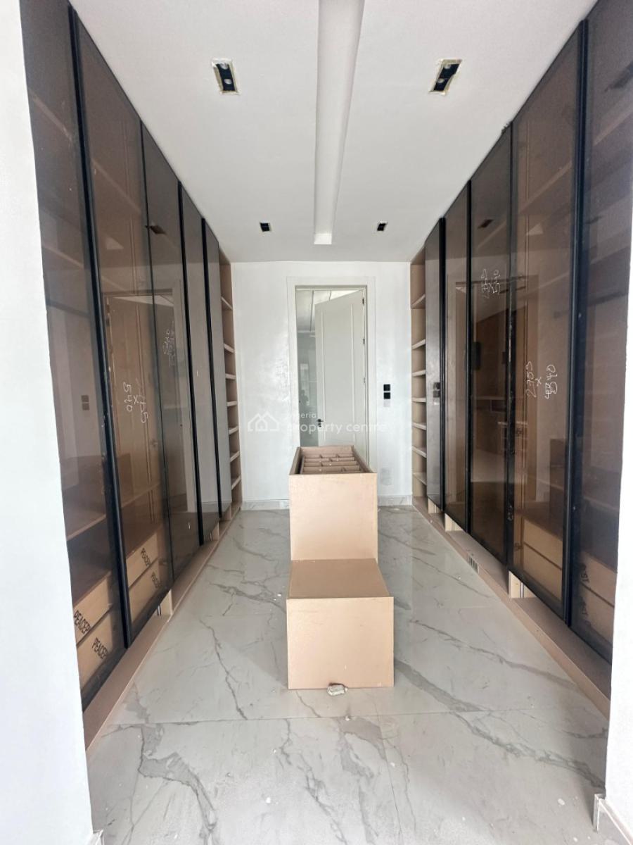 Contemporary Spacious 5 Bedroom Fully Detached Duplex with Bq, Rooftop, Comes with a Private Swimming Pool, Cinema, Lekki Phase 1, Lekki, Lagos, Detached Duplex for Sale