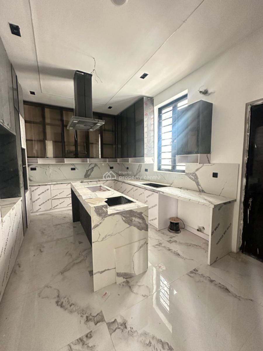 Contemporary Spacious 5 Bedroom Fully Detached Duplex with Bq, Rooftop, Comes with a Private Swimming Pool, Cinema, Lekki Phase 1, Lekki, Lagos, Detached Duplex for Sale