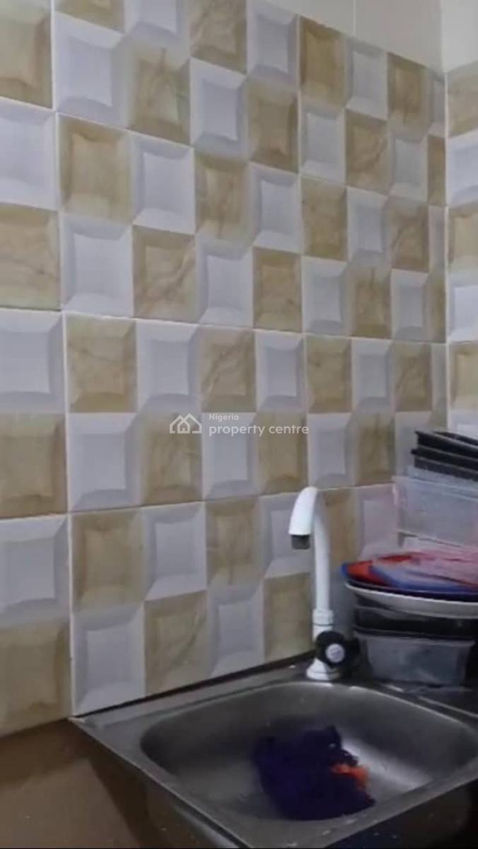Lovely Sweet Self Contain, Alagomeji, Yaba, Lagos, Self Contain (single Rooms) for Rent