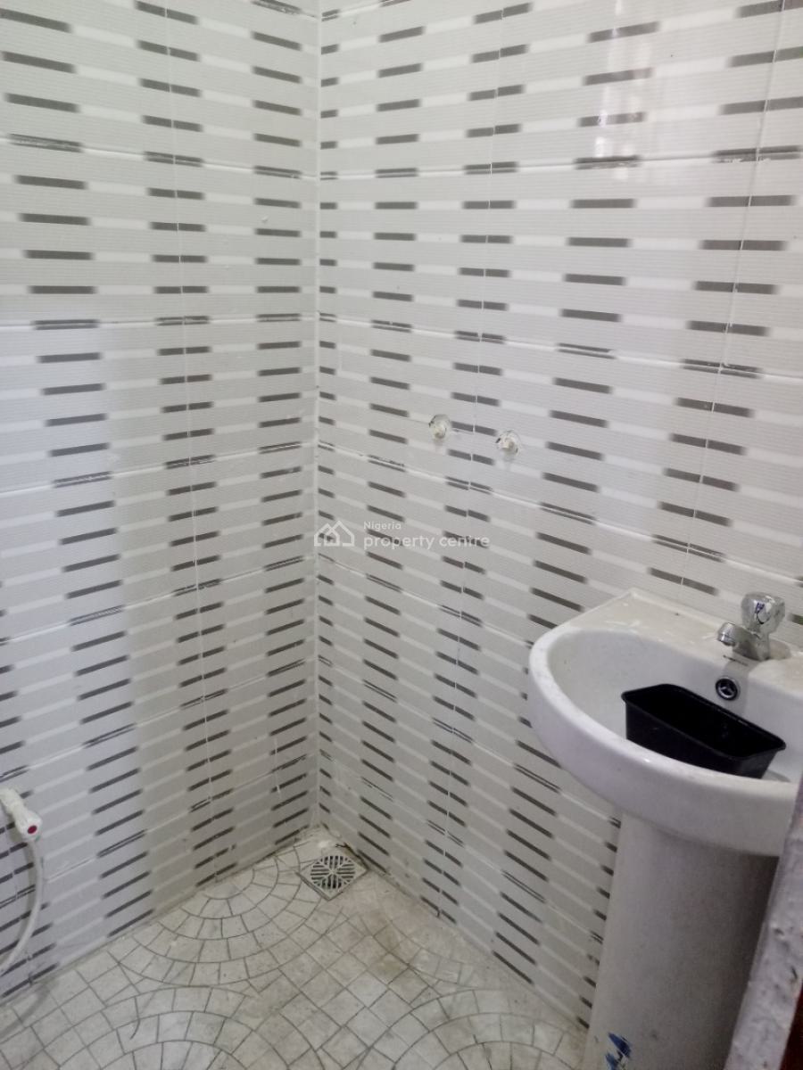 Standard 2 Bedroom Apartment in an Estate, School Gate, Lakowe, Ibeju Lekki, Lagos, House for Rent