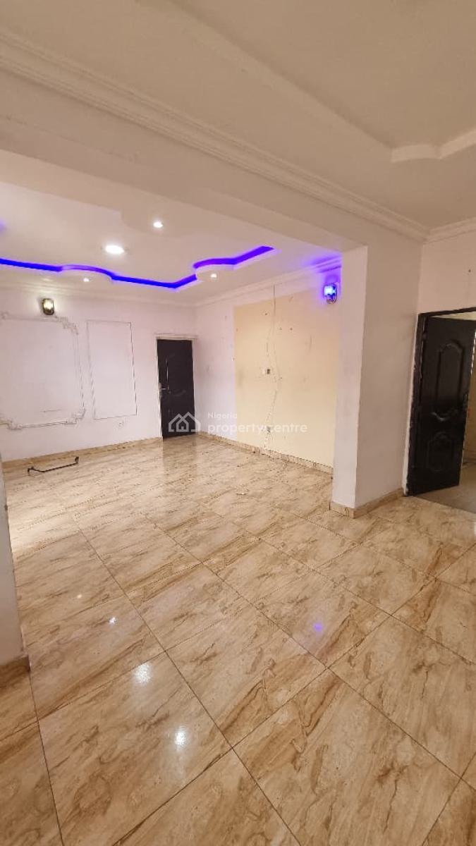 3 Bedroom Apartment in a Gated Compound, Sangotedo, Ajah, Lagos, Flat / Apartment for Rent