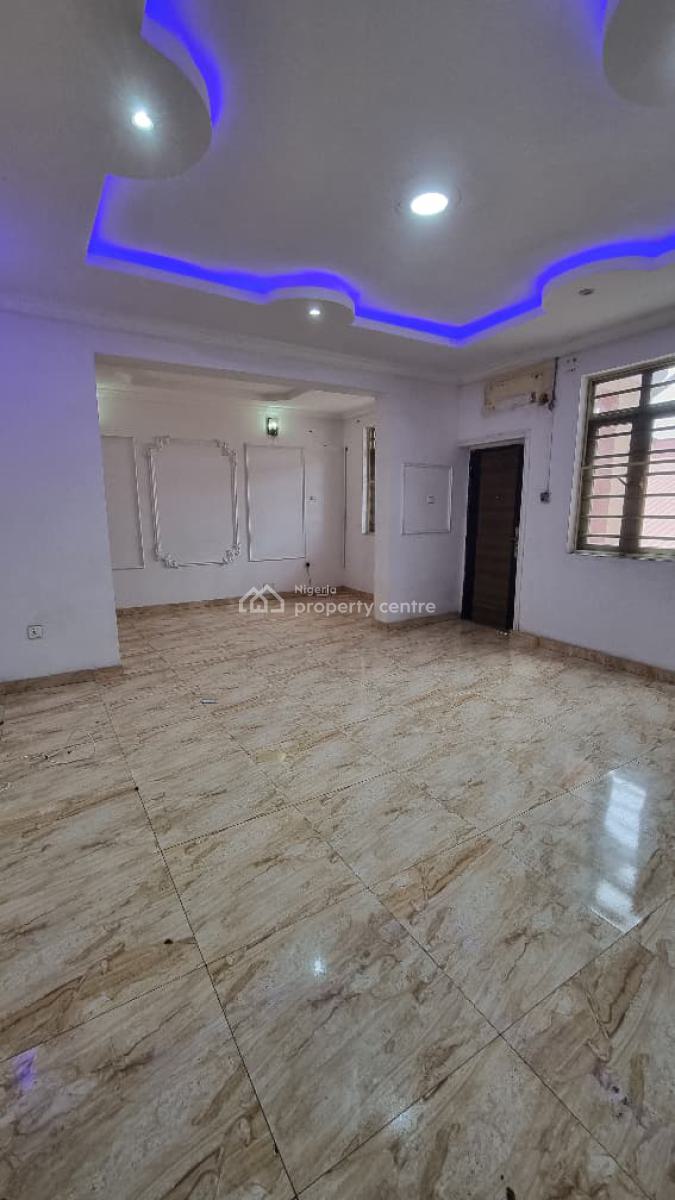 3 Bedroom Apartment in a Gated Compound, Sangotedo, Ajah, Lagos, Flat / Apartment for Rent