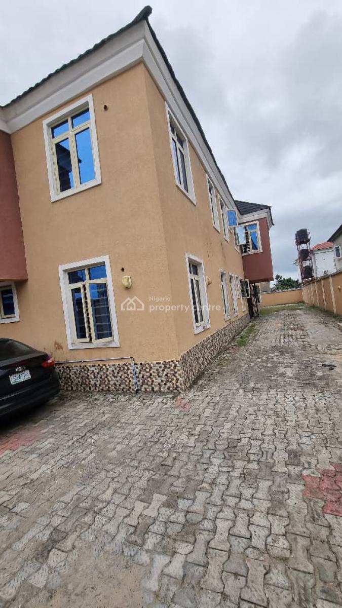 3 Bedroom Apartment in a Gated Compound, Sangotedo, Ajah, Lagos, Flat / Apartment for Rent