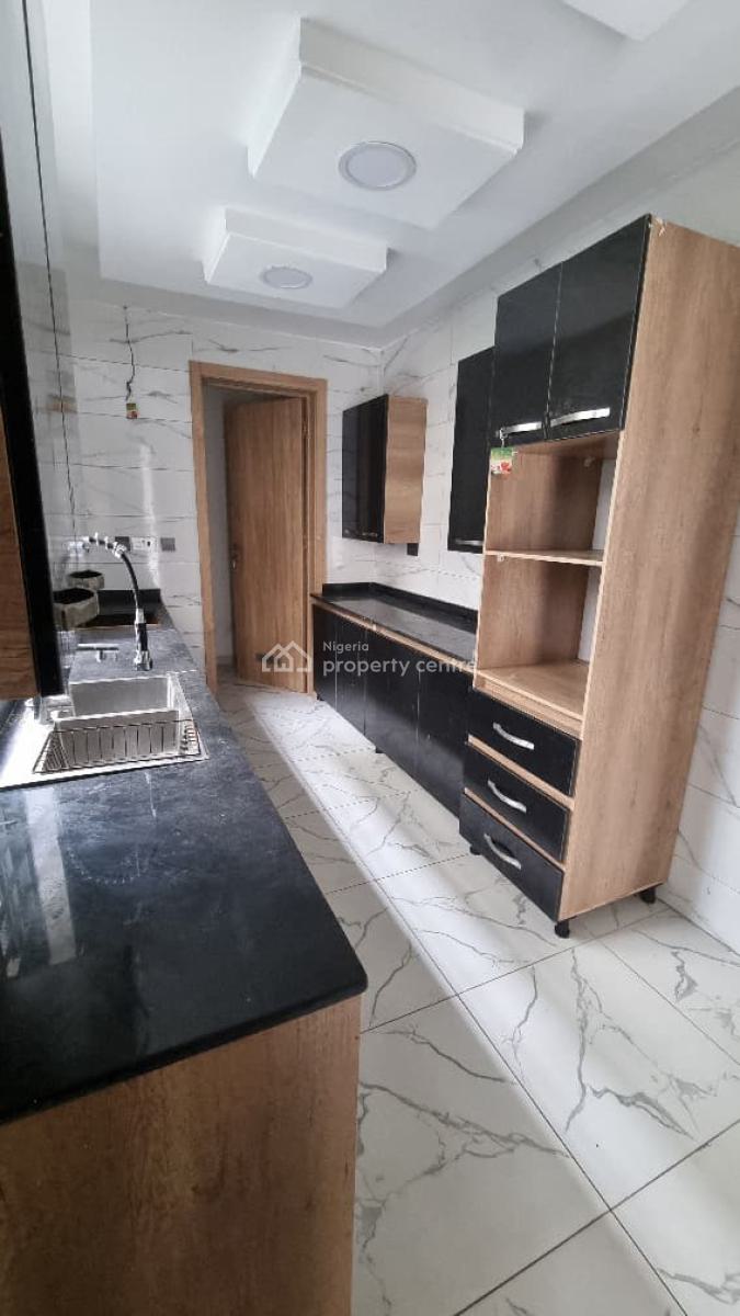 4 Bedroom Terrace Duplex in a Secured Estate, Sangotedo, Ajah, Lagos, Terraced Duplex for Rent