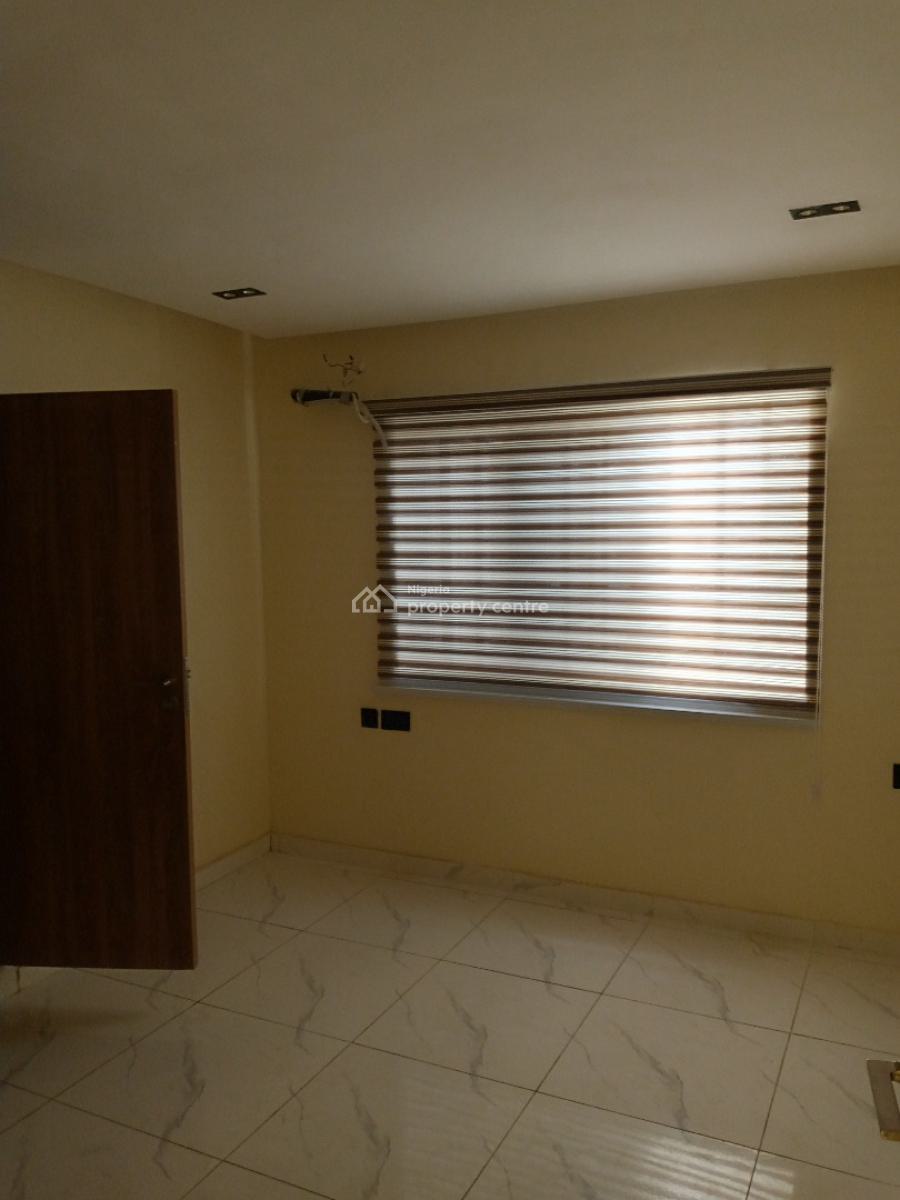 Luxury 4 Units of 3 Bedroom Serviced Apartment with Private Car Park, Maryland Estate, Maryland, Lagos, Flat / Apartment for Rent
