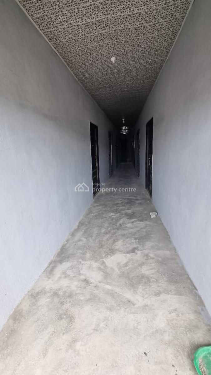 Shop Space Facing The Road, Ajah, Ajah, Lagos, Shop for Rent