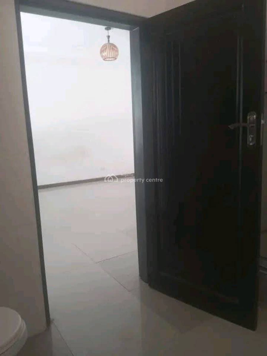2 Bedroom Flat, Ilaje, Ajah, Lagos, Flat / Apartment for Rent