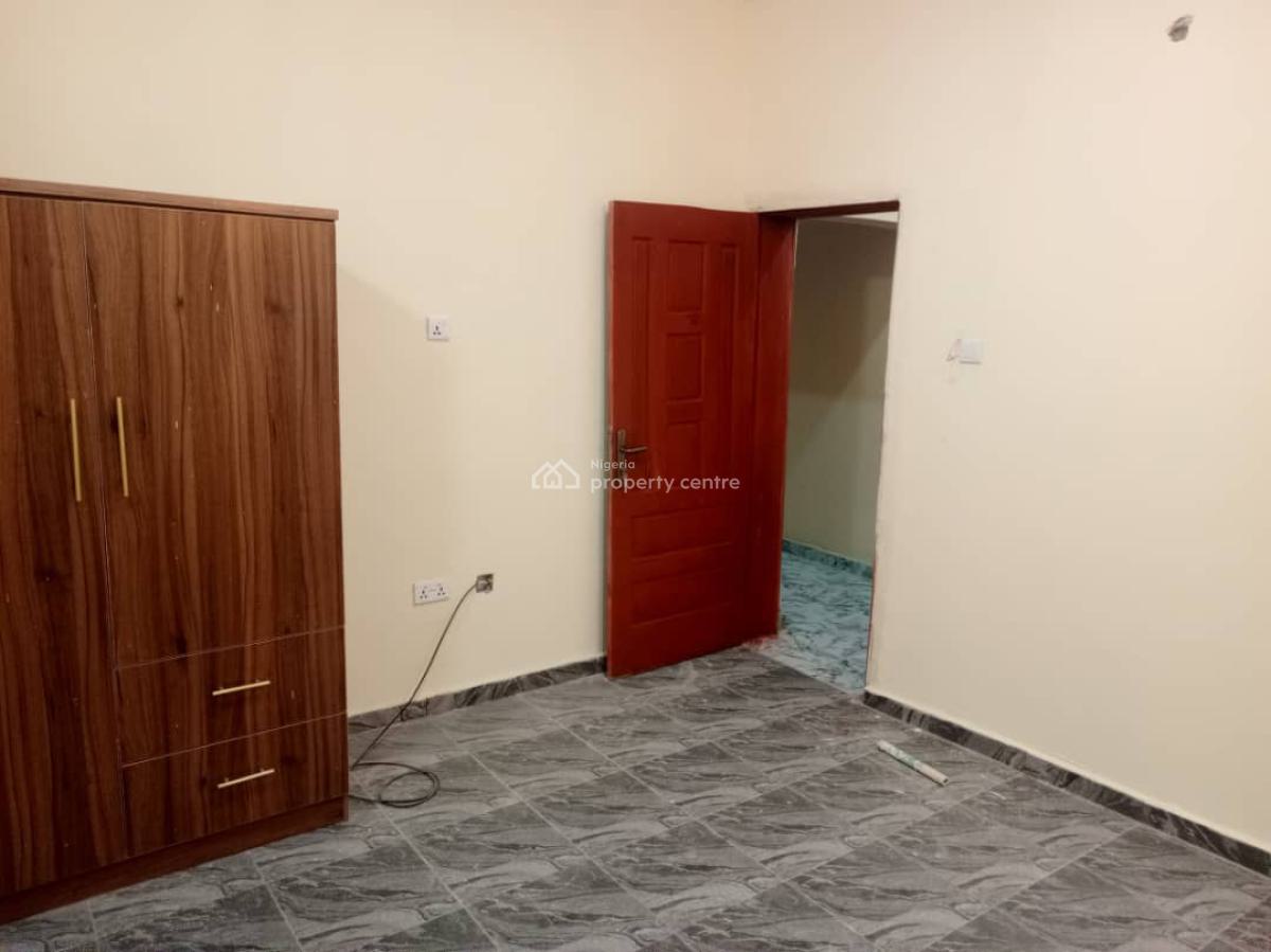 Standard 2 Bedroom Apartment  in an Estate, Lakowe, Ibeju Lekki, Lagos, Flat / Apartment for Rent