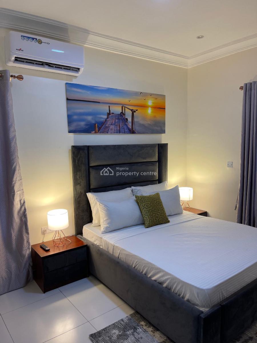 Beautifully Furnished 2bedroom Fully Serviced Apartment, Off Admiralty Way, Lekki Phase 1, Lekki, Lagos, Flat / Apartment for Rent