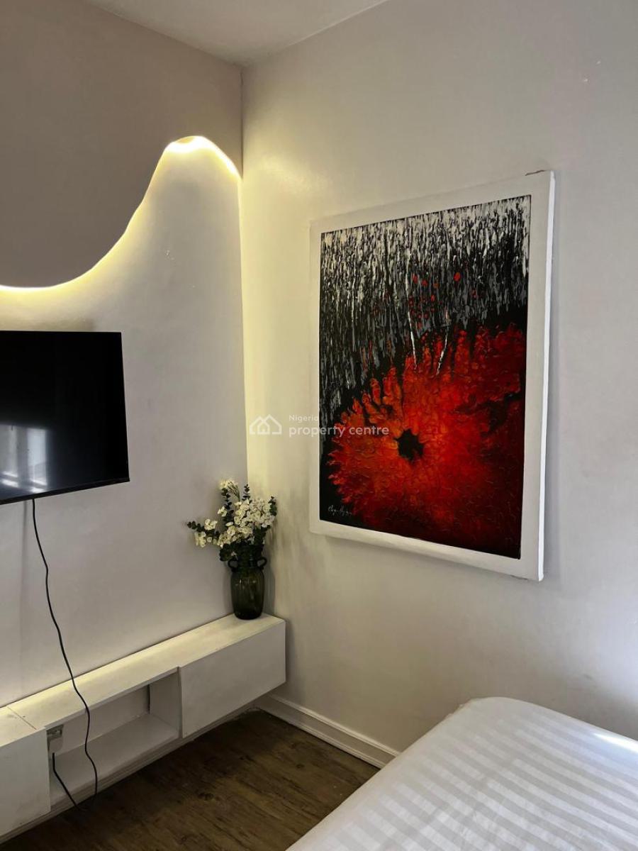 Beautifully Furnished One Bedroom Fully Serviced Apartment, Off Admiralty Way, Lekki Phase 1, Lekki, Lagos, Flat / Apartment for Rent