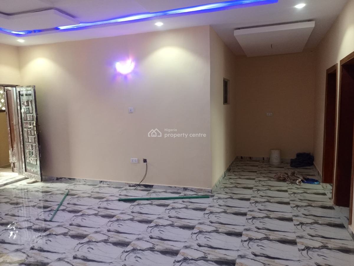 Standard 3 Bedroom Apartment Upstairs in an Estate, Lakowe, Ibeju Lekki, Lagos, Flat / Apartment for Rent