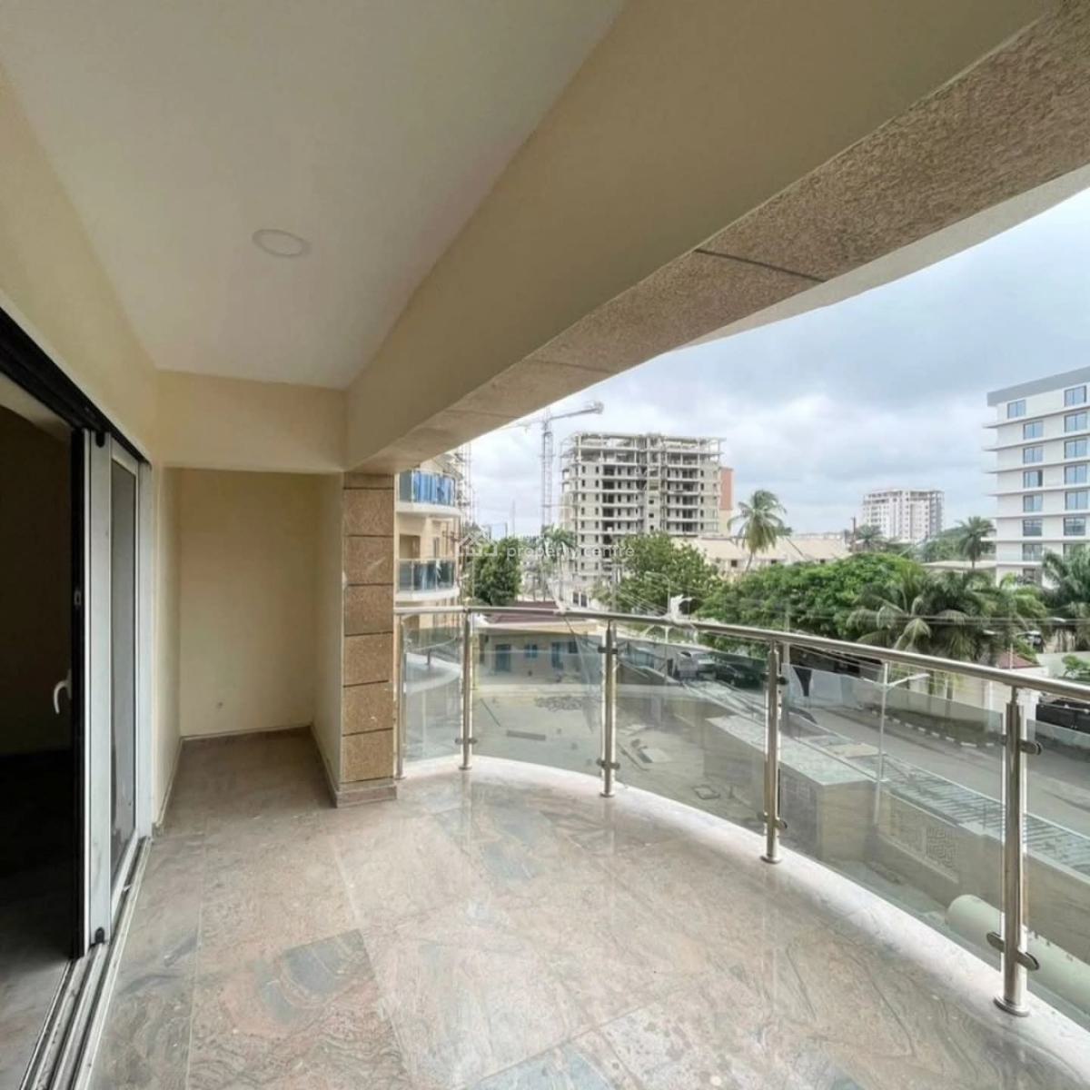 Introducing at Labana Towers, Serviced 4bedroom Apartment Wit, Ikoyi, Lagos, Flat / Apartment for Sale