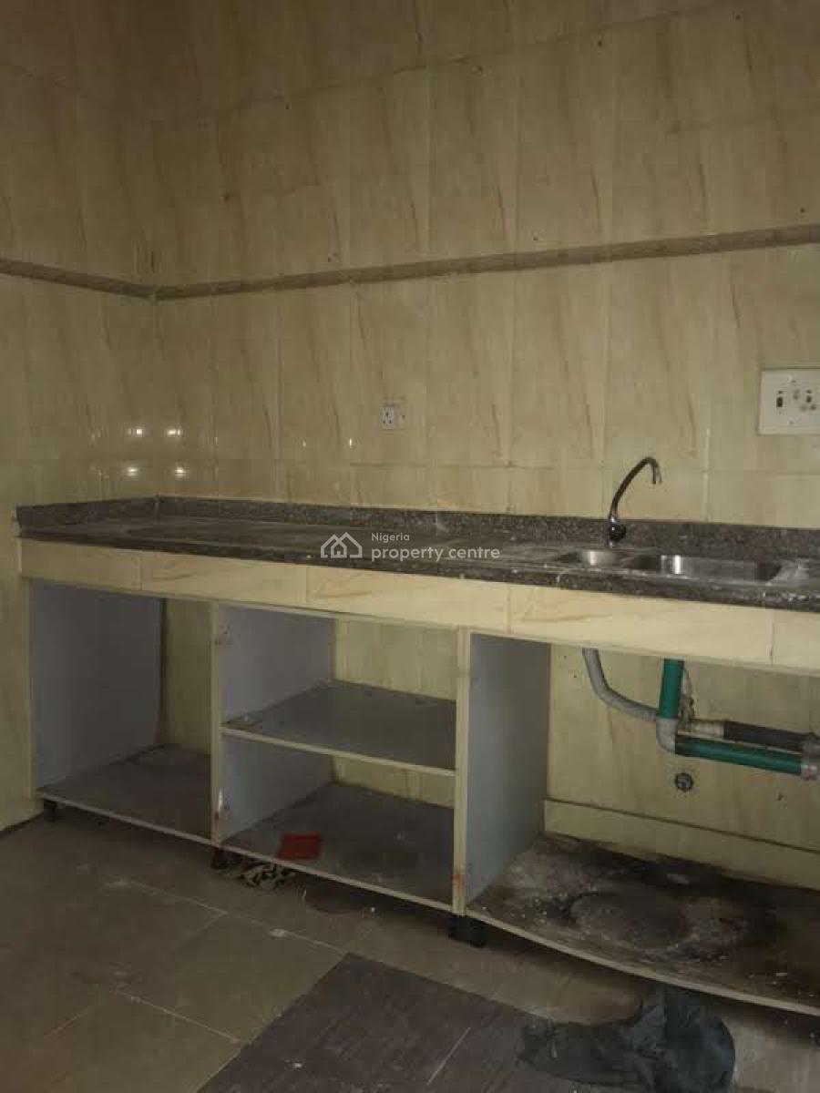 Mini Flat, Off Cole Street, Surulere, Lagos, Mini Flat (room and Parlour) for Rent