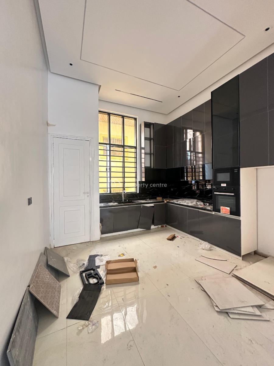 Uniquely-built Luxury 3 Bedroom Apartment with Bq and More, Lekki Phase 1, Lekki, Lagos, Block of Flats for Sale