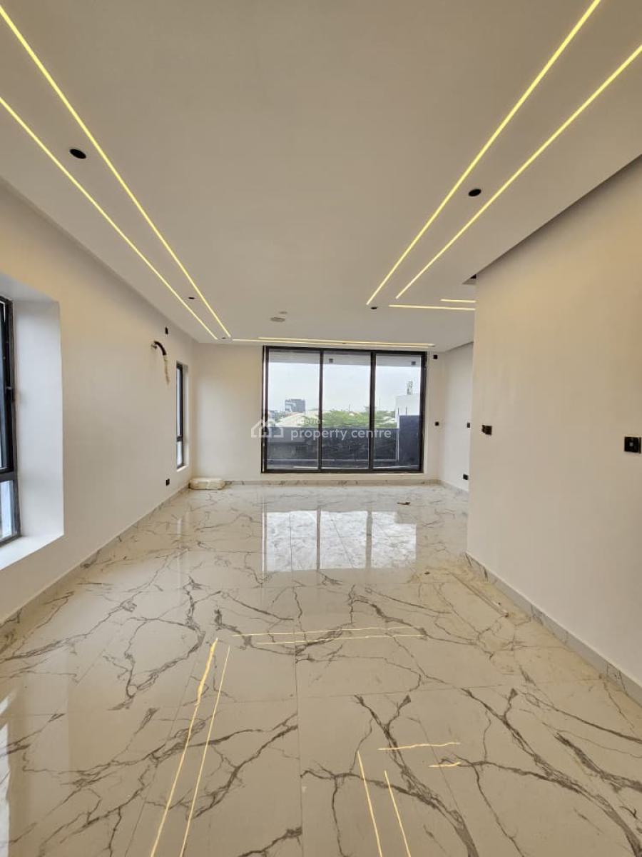 Spacious 5 Bedroom Detached with Bq, Gym, Pool and Cinema, Lekki Phase 1, Lekki, Lagos, Detached Duplex for Sale