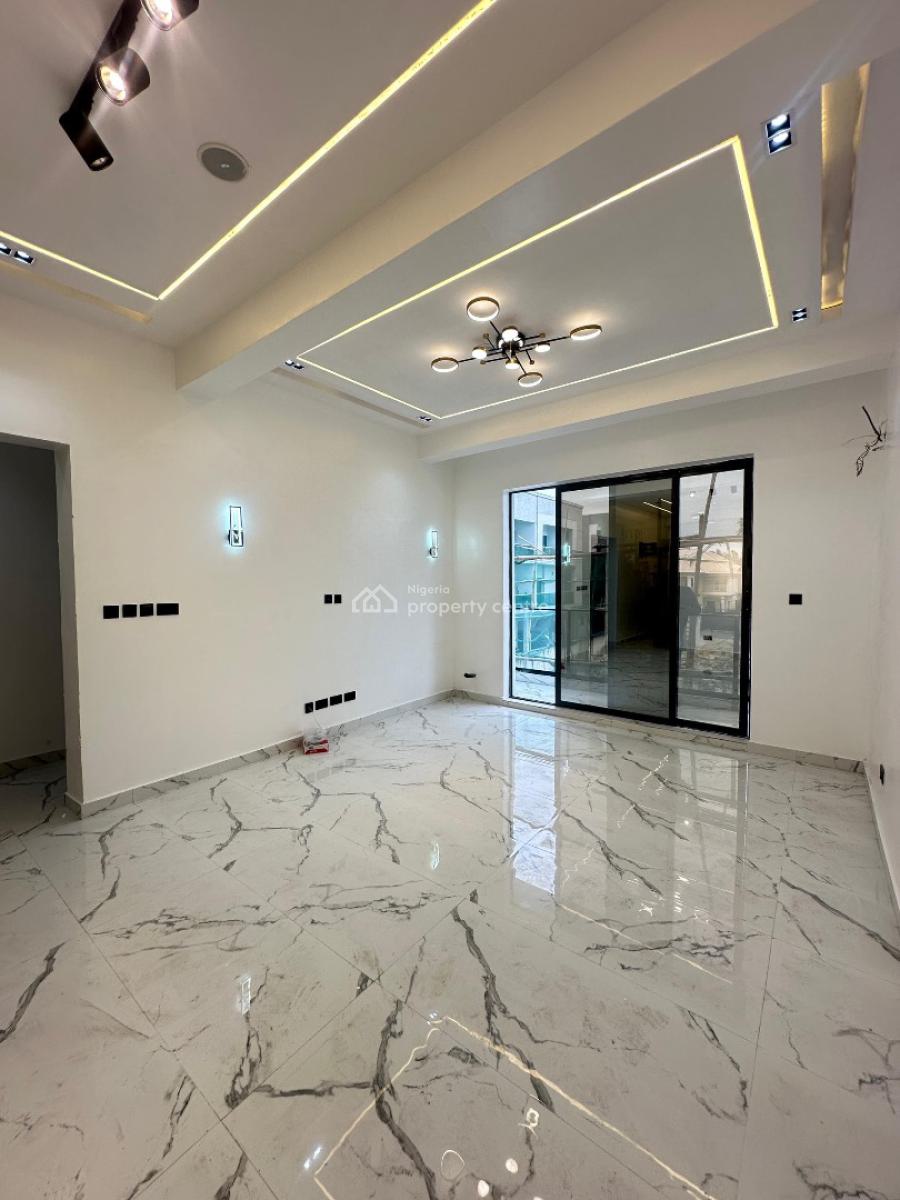 2 Bedroom Apartment with Receptionist Office, Pool and Elevator, Lekki Phase 1, Lekki, Lagos, Flat / Apartment for Sale