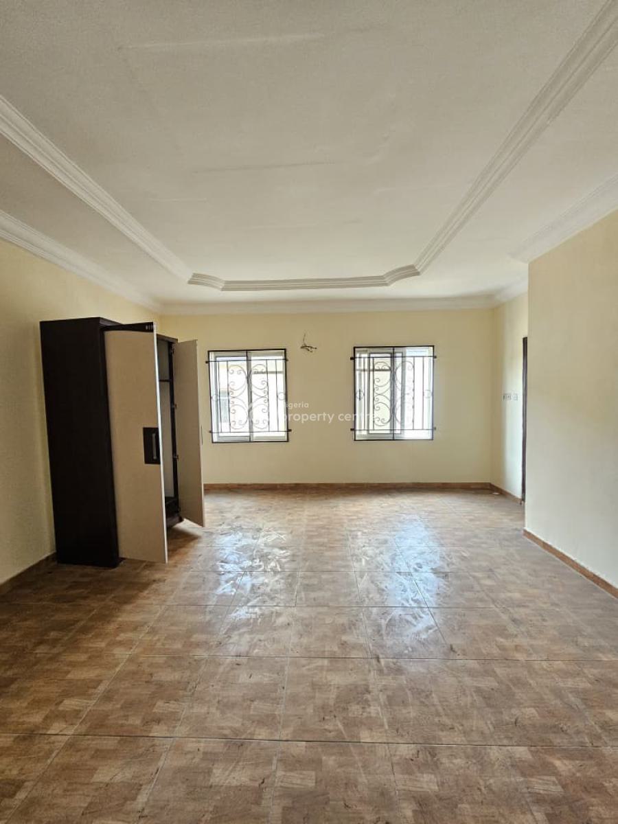 Spacious 4 Bedroom Semi-detached Duplex in a Well Secured Location, Chevron, Lekki, Lagos, Semi-detached Duplex for Sale