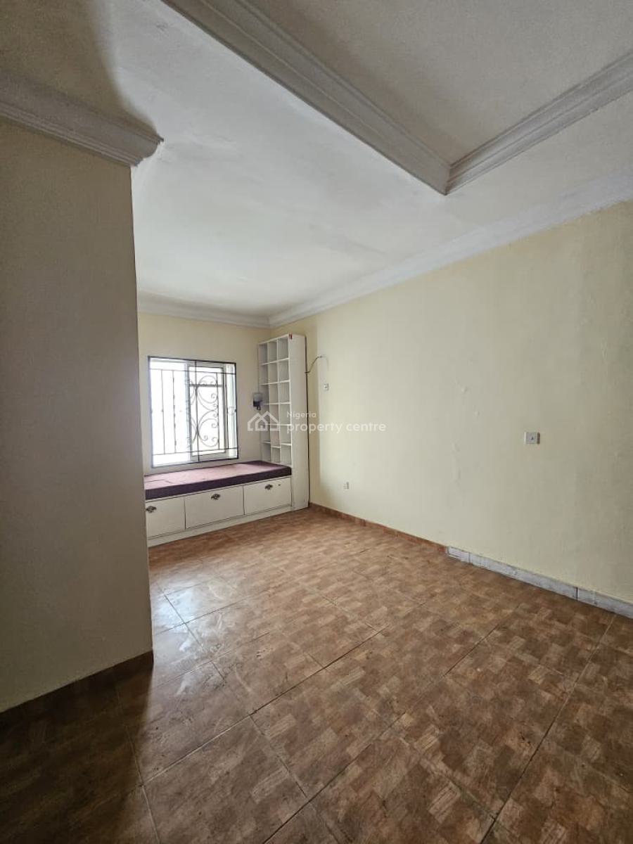 Spacious 4 Bedroom Semi-detached Duplex in a Well Secured Location, Chevron, Lekki, Lagos, Semi-detached Duplex for Sale