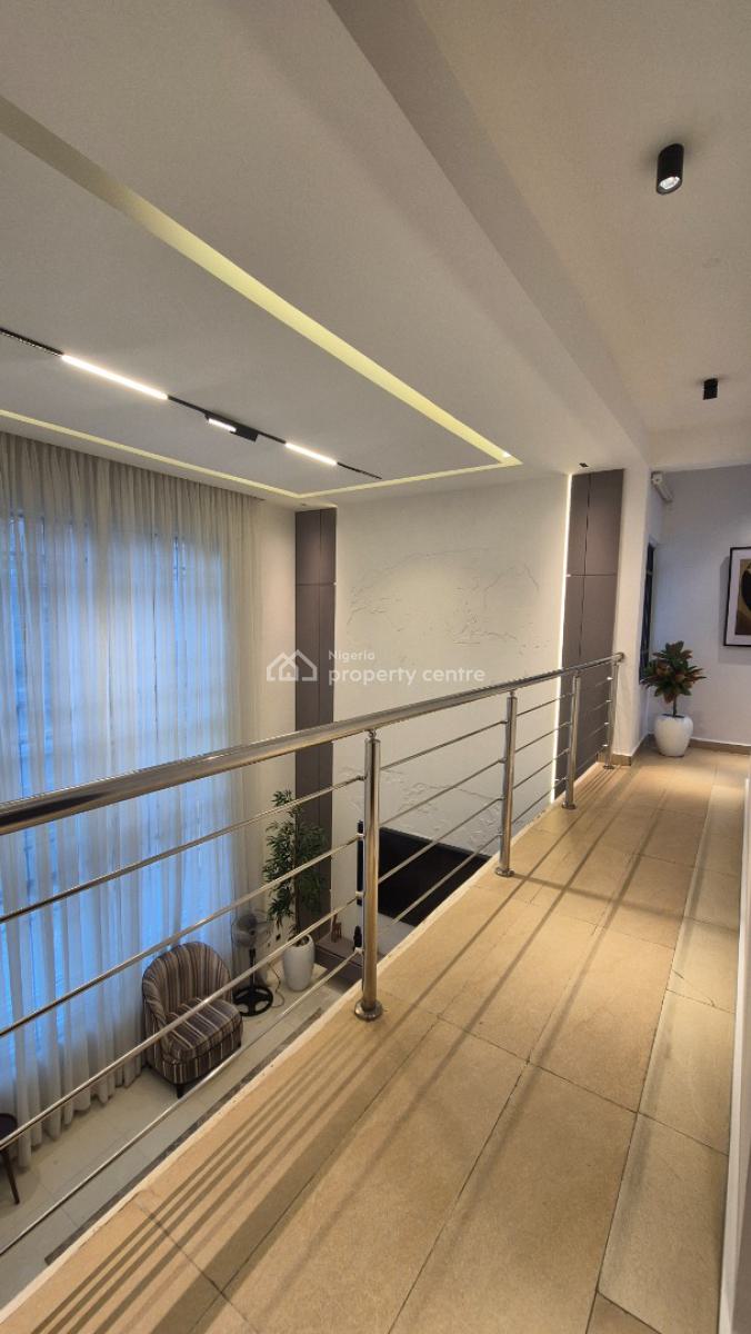 Luxurious & Spacious 3 Bedroom Duplex Exclusive Compound in Gra Ikeja, Off Issac John Street Gra Ikeja, Ikeja Gra, Ikeja, Lagos, Semi-detached Duplex Short Let
