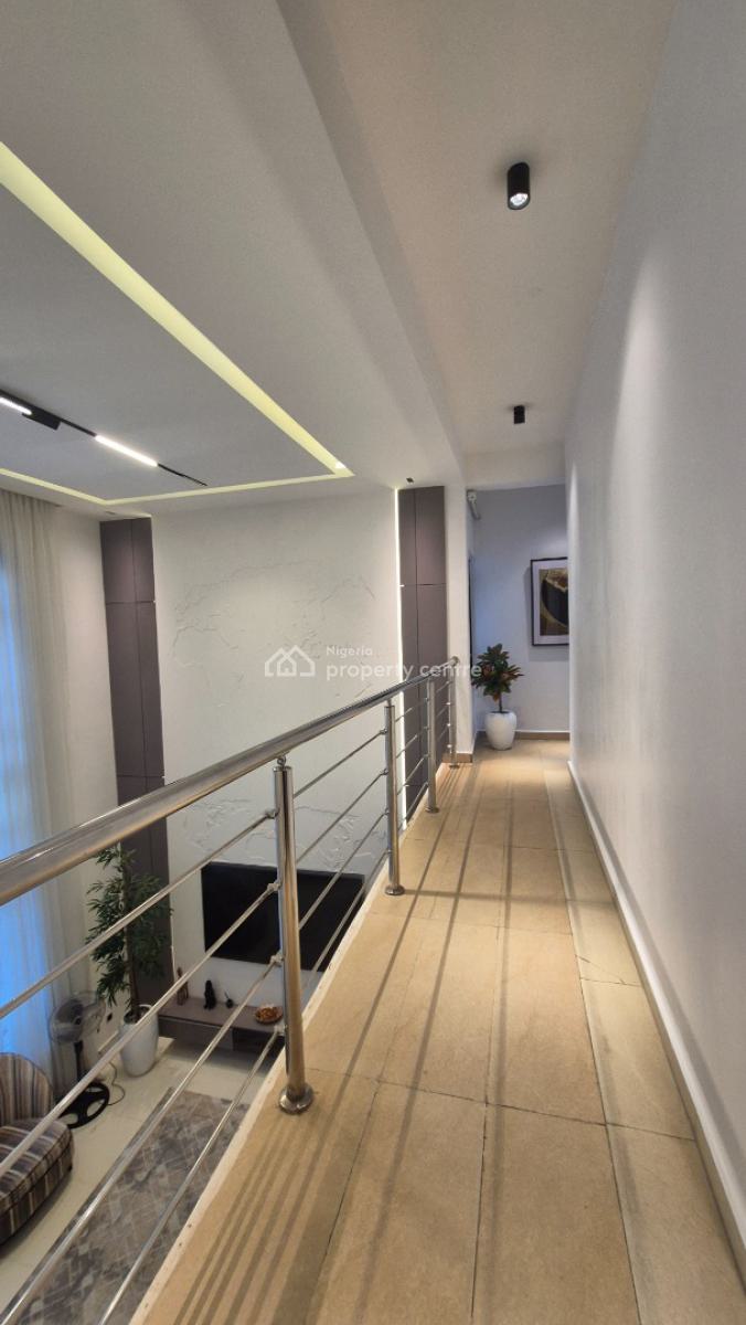 Luxurious & Spacious 3 Bedroom Duplex Exclusive Compound in Gra Ikeja, Off Issac John Street Gra Ikeja, Ikeja Gra, Ikeja, Lagos, Semi-detached Duplex Short Let