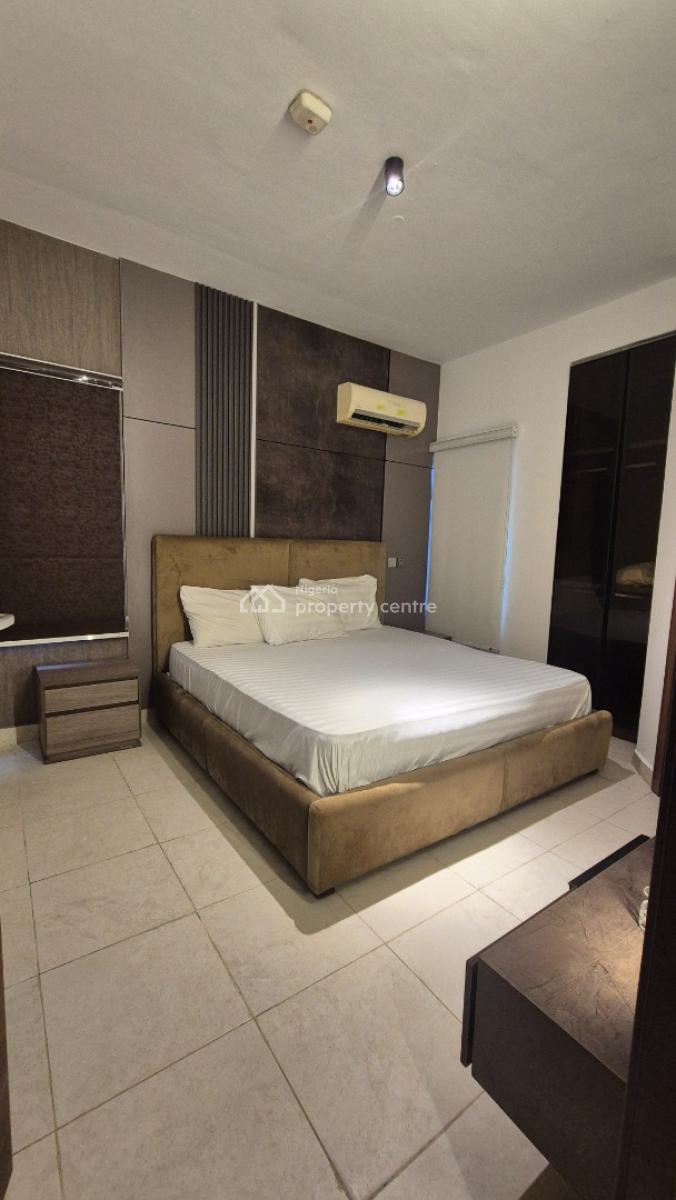 Luxurious & Spacious 3 Bedroom Duplex Exclusive Compound in Gra Ikeja, Off Issac John Street Gra Ikeja, Ikeja Gra, Ikeja, Lagos, Semi-detached Duplex Short Let
