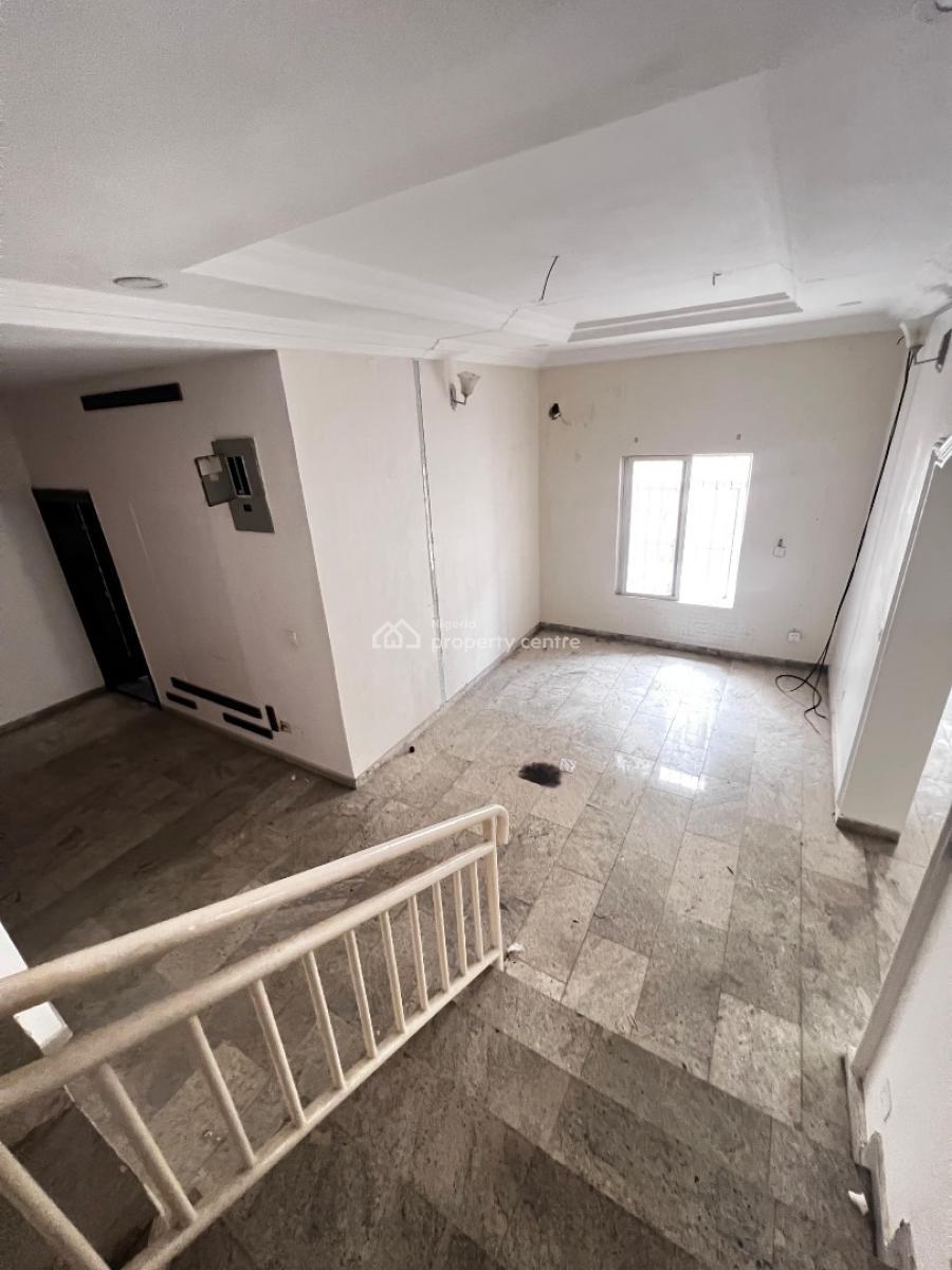 Spacious 5-bedroom Semi-detached Duplex with 1-room Bq, Lekki Phase 1, Lekki, Lagos, Semi-detached Duplex for Rent