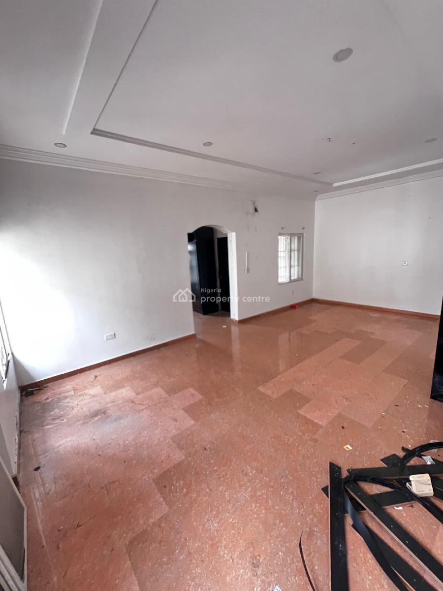 Spacious 5-bedroom Semi-detached Duplex with 1-room Bq, Lekki Phase 1, Lekki, Lagos, Semi-detached Duplex for Rent