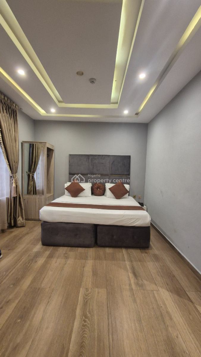 Luxurious 1 Bedroom Apartment for Your Family Home Away Experience., Off Issac John Street Gra Ikeja, Ikeja Gra, Ikeja, Lagos, Mini Flat (room and Parlour) Short Let
