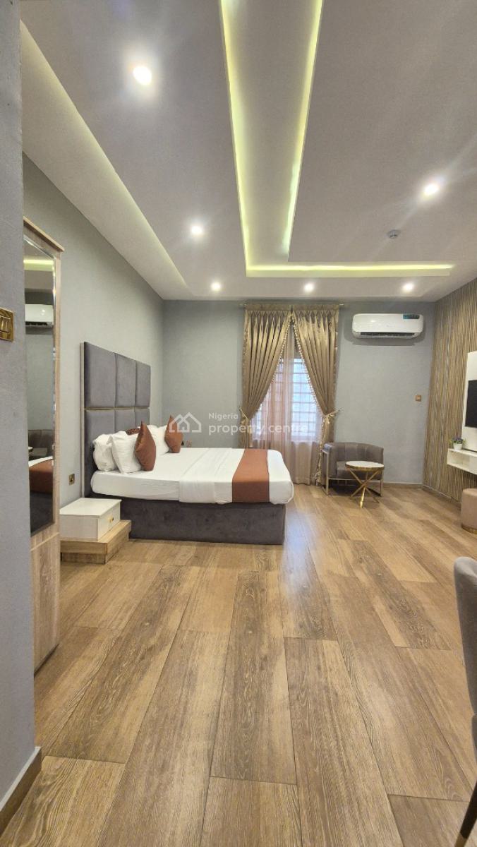 Luxurious 1 Bedroom Apartment for Your Family Home Away Experience., Off Issac John Street Gra Ikeja, Ikeja Gra, Ikeja, Lagos, Mini Flat (room and Parlour) Short Let