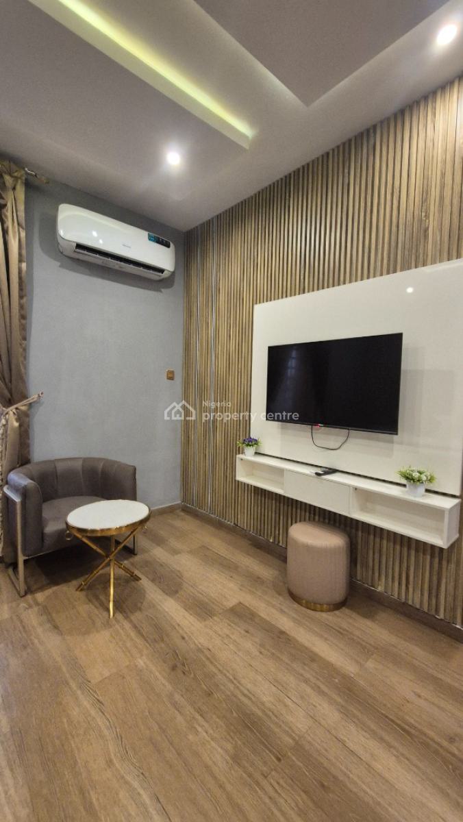 Luxurious 1 Bedroom Apartment for Your Family Home Away Experience., Off Issac John Street Gra Ikeja, Ikeja Gra, Ikeja, Lagos, Mini Flat (room and Parlour) Short Let
