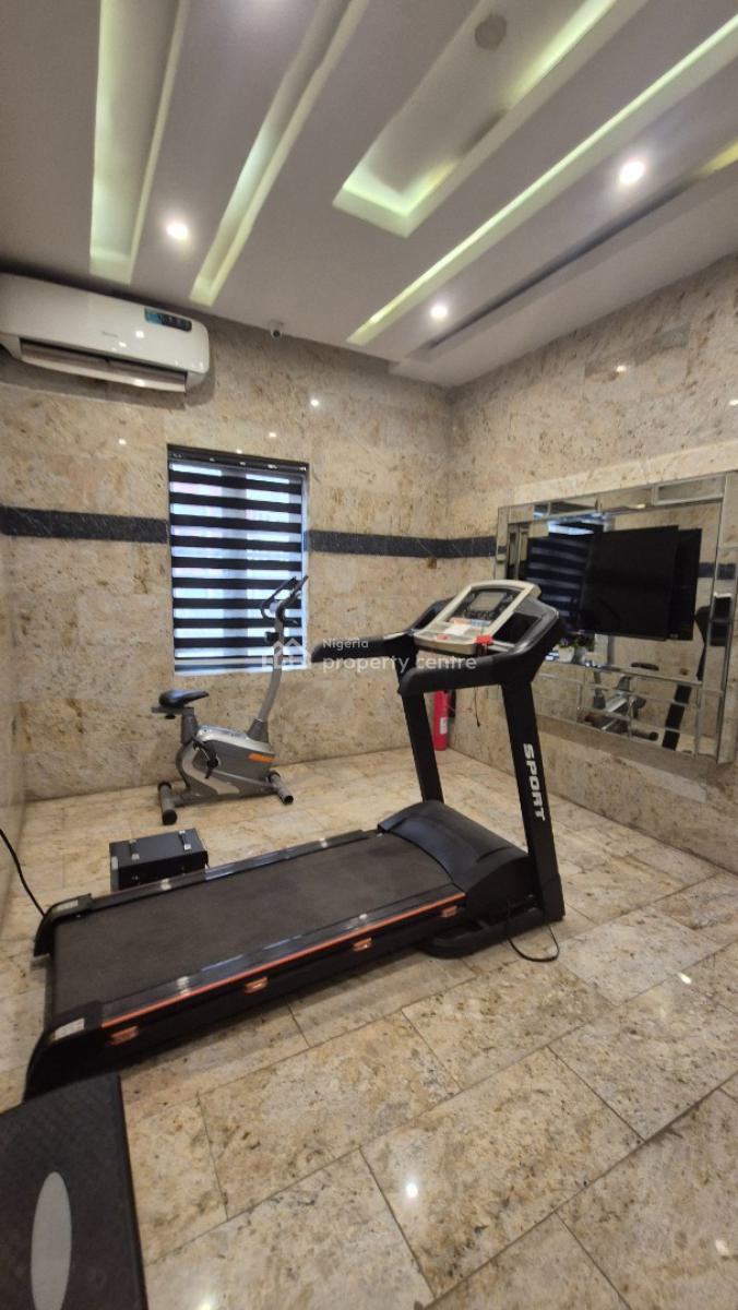 Luxurious 1 Bedroom Apartment for Your Family Home Away Experience., Off Issac John Street Gra Ikeja, Ikeja Gra, Ikeja, Lagos, Mini Flat (room and Parlour) Short Let