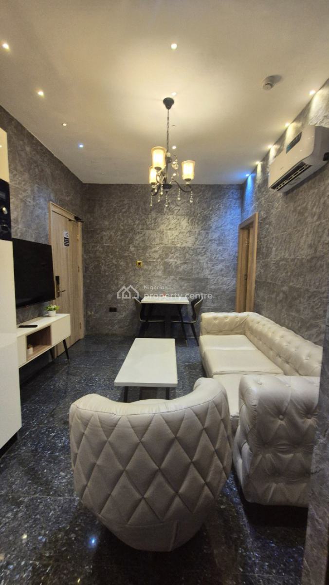 Luxurious 1 Bedroom Apartment for Your Family Home Away Experience., Off Issac John Street Gra Ikeja, Ikeja Gra, Ikeja, Lagos, Flat / Apartment Short Let