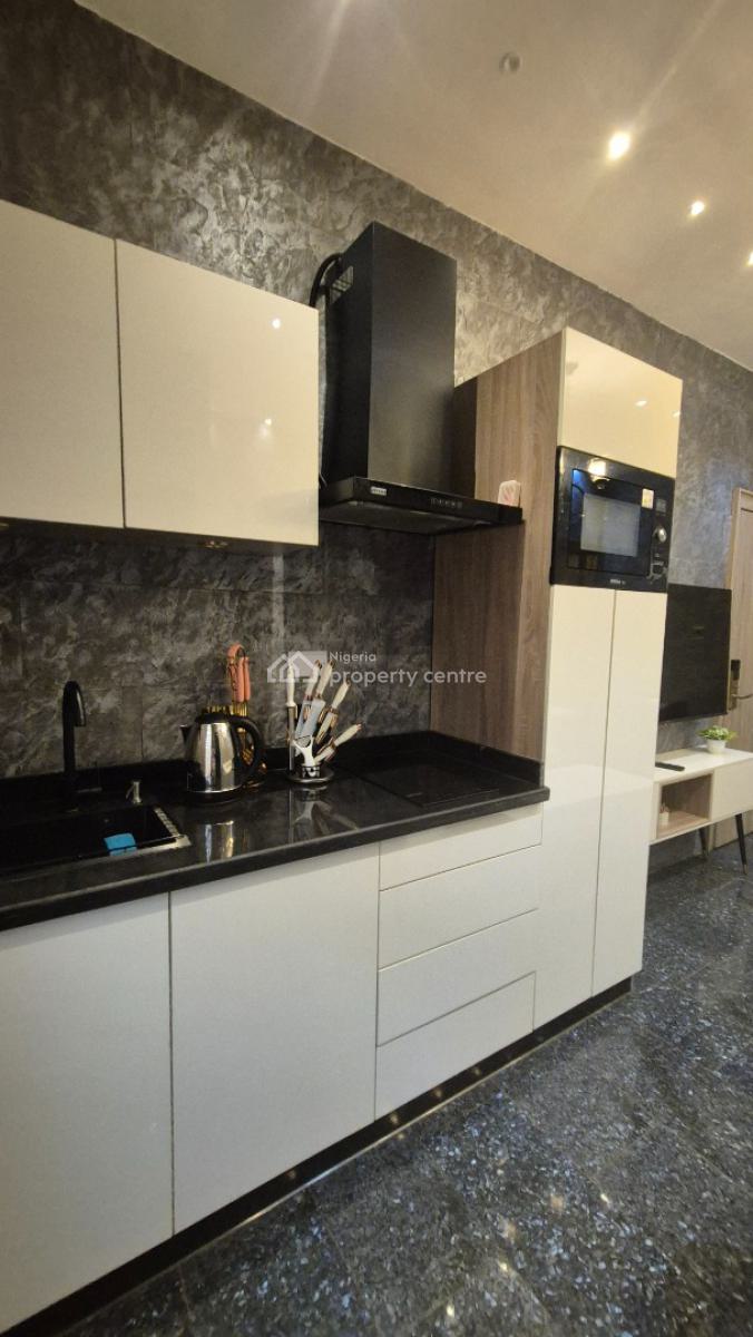 Luxurious 1 Bedroom Apartment for Your Family Home Away Experience., Off Issac John Street Gra Ikeja, Ikeja Gra, Ikeja, Lagos, Flat / Apartment Short Let