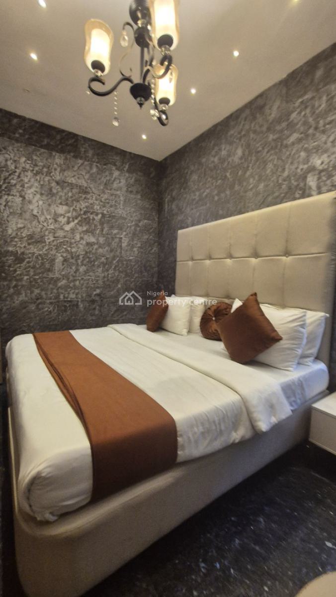 Luxurious 1 Bedroom Apartment for Your Family Home Away Experience., Off Issac John Street Gra Ikeja, Ikeja Gra, Ikeja, Lagos, Flat / Apartment Short Let