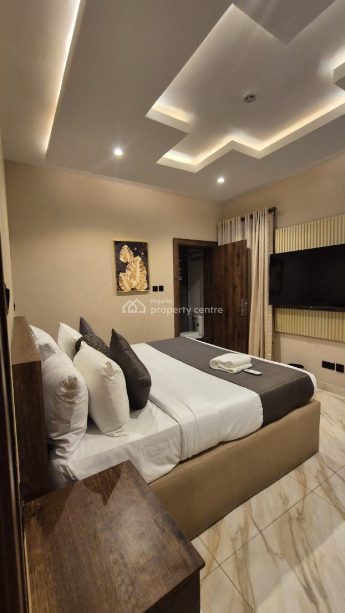 Luxurious 3 Bedroom Apartment for Your Family Home Away Experience., Off Issac John Street Gra Ikeja, Ikeja Gra, Ikeja, Lagos, Flat / Apartment Short Let