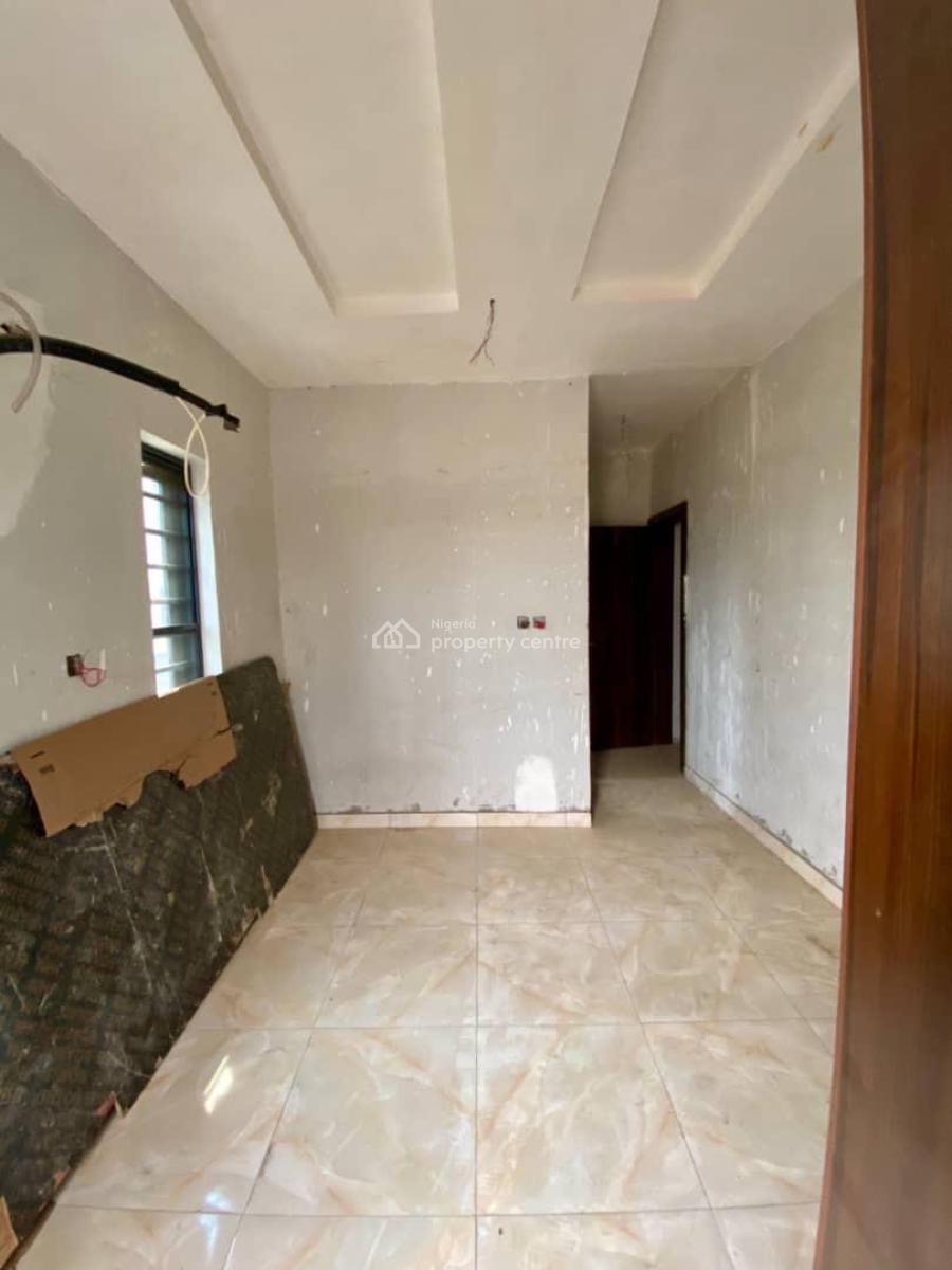 Contemporary Built 3 Bedroom Apartment in a Serene Environment, Contemporary Built 3 Bedroom Apartment in a Serene Environment, Yaba, Lagos, House for Sale