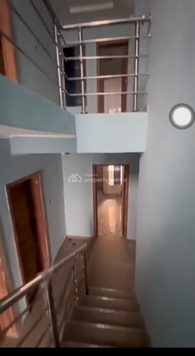 Mini Flat & Selfcontained 17 Years Leased, Shomolu, Lagos, Mini Flat (room and Parlour) for Sale