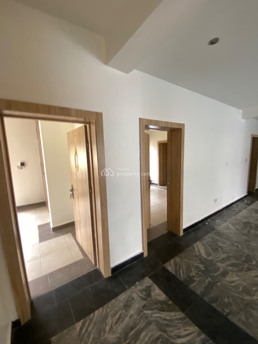 Serviced 3 Bedroom Apartment, Lekki Right Side, Lekki Phase 1, Lekki, Lagos, Flat / Apartment for Rent