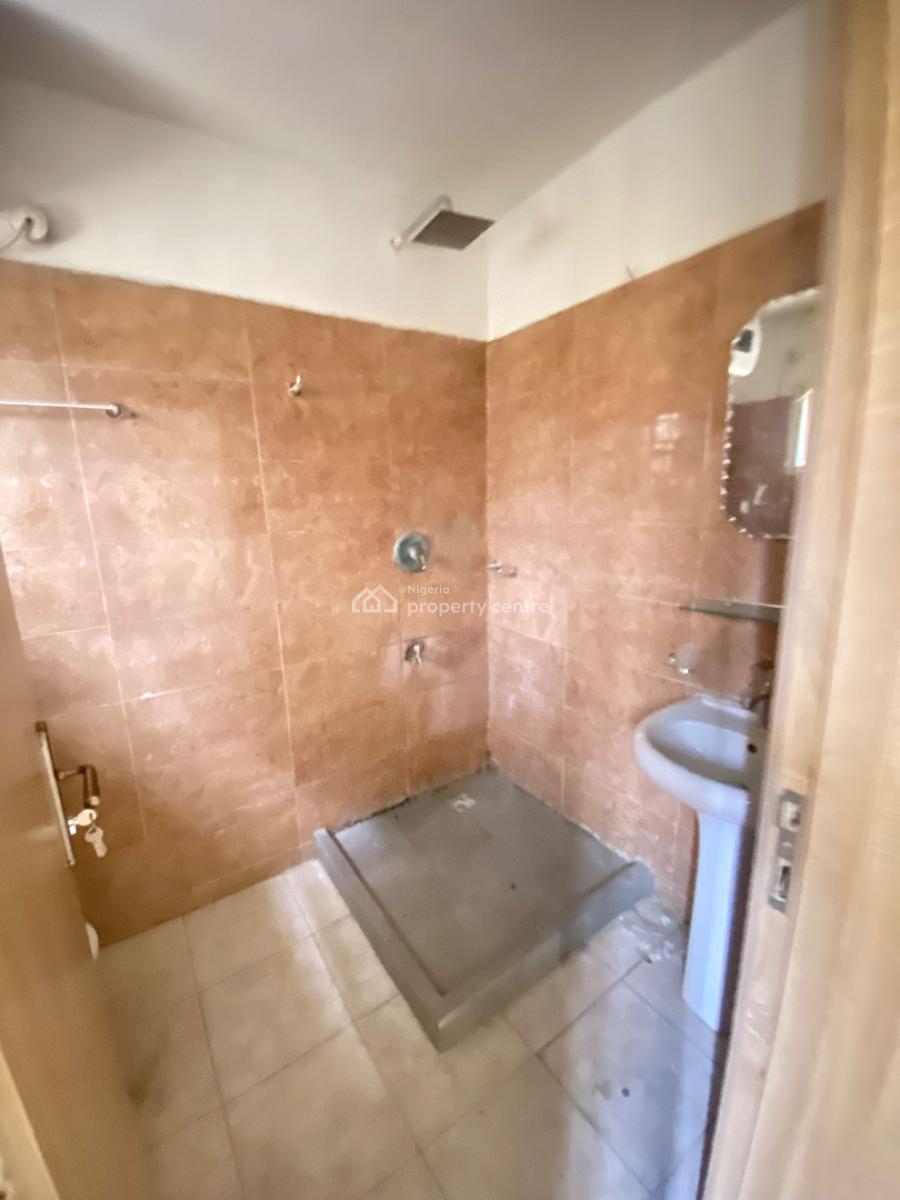 Serviced 3 Bedroom Apartment, Lekki Right Side, Lekki Phase 1, Lekki, Lagos, Flat / Apartment for Rent