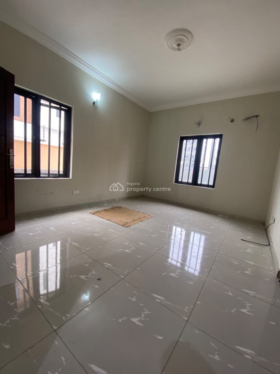 Self Serviced 3 Bedroom Flat, Off Freedom Way, Lekki Phase 1, Lekki, Lagos, Flat / Apartment for Rent