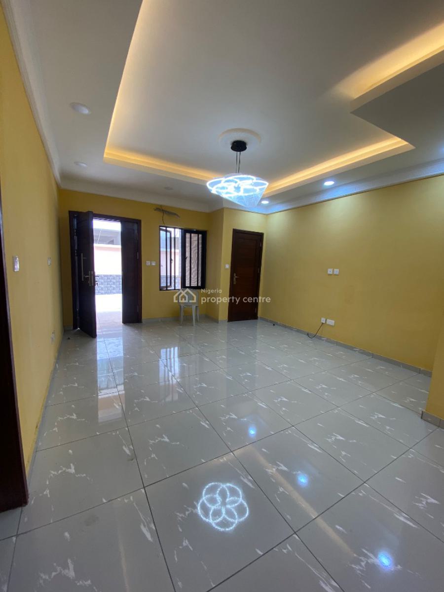 Self Serviced 3 Bedroom Flat, Off Freedom Way, Lekki Phase 1, Lekki, Lagos, Flat / Apartment for Rent
