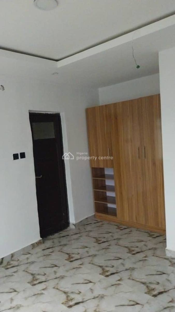 Brand New in Well Serene Neighborhood: Downstairs, Ogunfayo Estate, Awoyaya, Ibeju Lekki, Lagos, Flat / Apartment for Rent