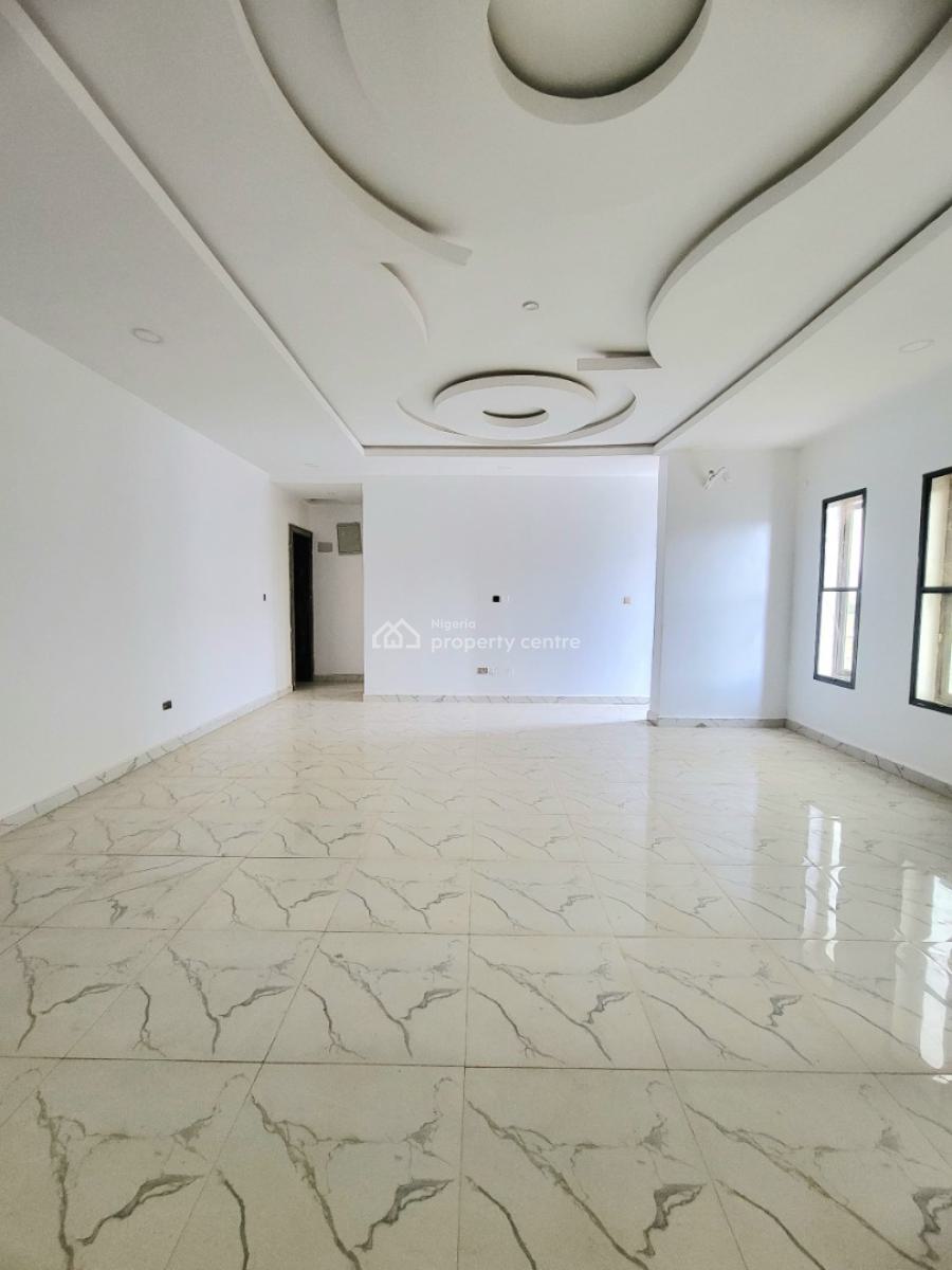Clean 2 Bedroom Apartment (3rd Floor), By Living Faith Church, Jahi, Abuja, Flat / Apartment for Sale